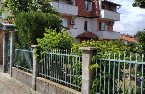 Lozenets Casa | Guesthouse Kolevi