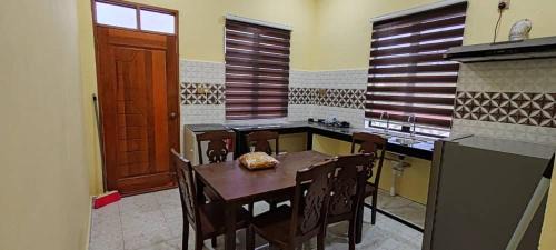 Kampong Raja Casa | Guesthouse