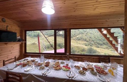 Ushguli Casa | GuestHouse NaSHGOBI
