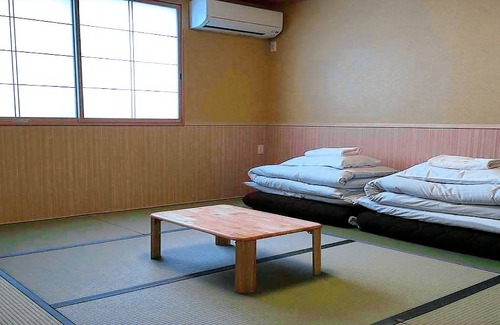 Fujikawaguchiko Hotel | Guesthouse Orange Cabin