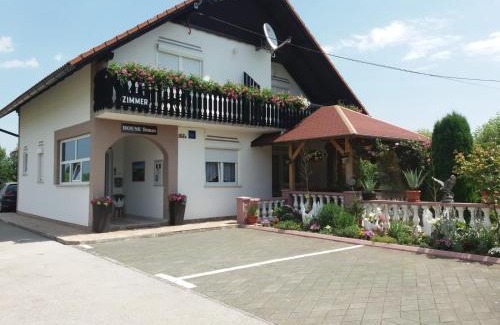 Catrnja Casa | Guesthouse Tomas