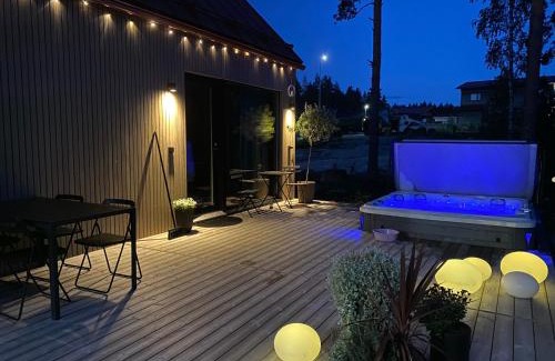 Nokia Apartamento | Guesthouse with sauna & hot tub & cold water tub