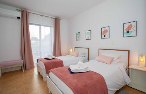 Capelas Casa | GuestReady - 9C House