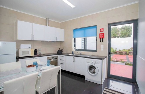 Capelas Casa | GuestReady - 9C House