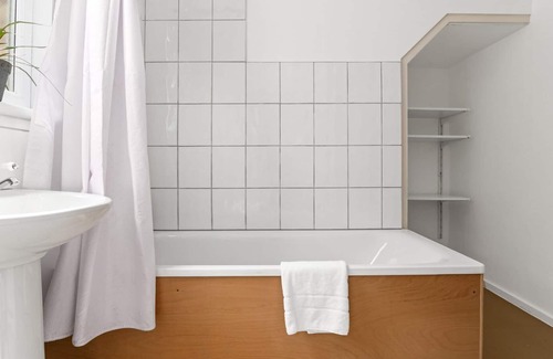 William Morris Apartamento | GuestReady - A beautiful home with garden