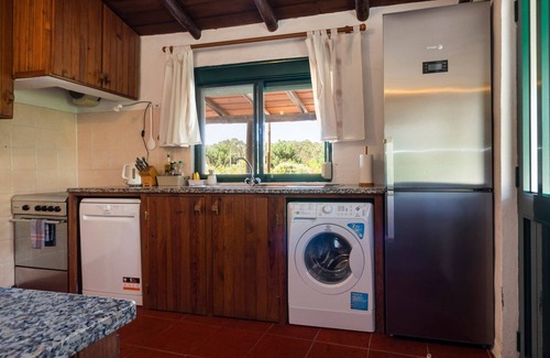 Carvalhal Casa | GuestReady - Carvalhal Residence near Pego Beach