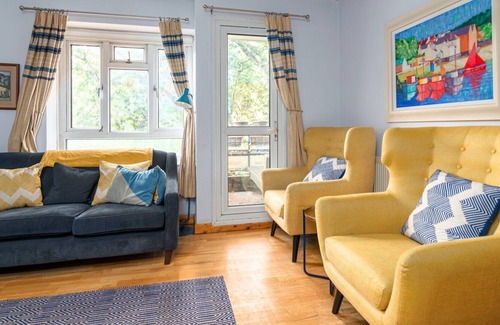 Highbury Apartamento | GuestReady - Encantador 1BR Highbury Piso con Balcón