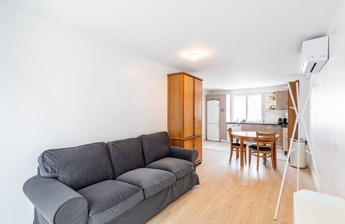 Neuilly-Plaisance Apartamento | GuestReady - Cosy stay with a terrace for 2 people
