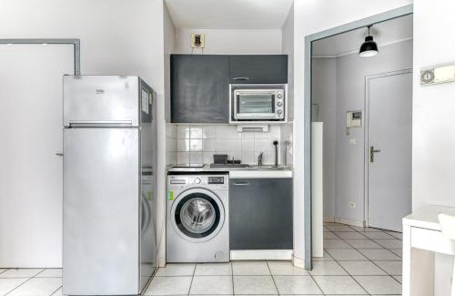Yves Farge - Le Fleuve Apartamento | GuestReady - Comfort & Charm in Lyon’s Heart