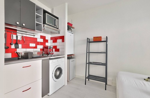 Silly-Gallieni Apartamento | GuestReady - Acogedor estudio con jardín