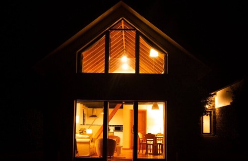 Mosteiros Casa | GuestReady - Green OceanView Relaxing Cottage