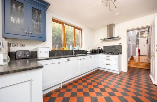 Dublin Apartamento | GuestReady - Preciosa casa con jardín en Dublín