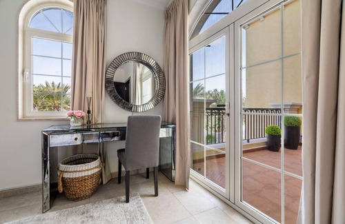 Jumeirah Park Villa | GuestReady - Retiro en una villa del parque Jumeirah