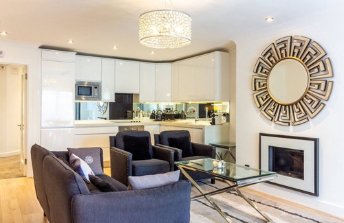 Malahide Apartamento | GuestReady - Stunning 2BR Flat with Sea View