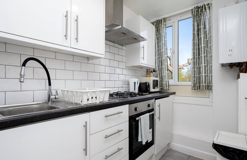 North Finchley Apartamento | GuestReady - Retiro sereno en North Finchley