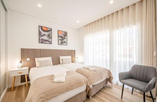 Charneca de Caparica e Sobreda Casa | GuestReady - Striking Hideaway in Almada