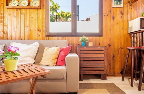 Charneca de Caparica e Sobreda Chalet De Esquí | GuestReady - Summer Fresco near Telha Beach