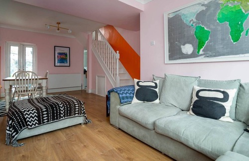 Walthamstow Casa | GuestReady - Soleado 2BR Casa en Walthamstow + Jardín
