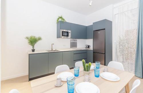 La Malva-rosa Apartamento | GuestReady - Valencia's Vibrant Malvarrosa