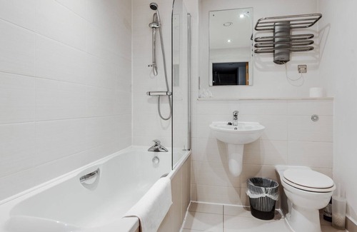 Baltic Triangle Apartamento | GuestReady - Vibrant Living in Liverpool's Heart