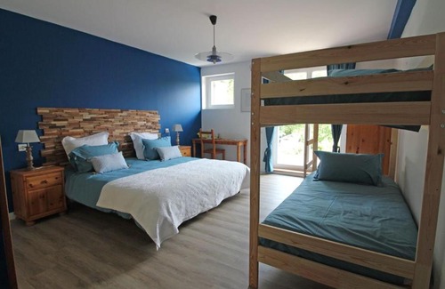 Saulcy-sur-Meurthe Cama Y Desayuno | Guestroom Saulcy-sur-Meurthe, 1 pièce, 3 personnes - FR-1-589-572