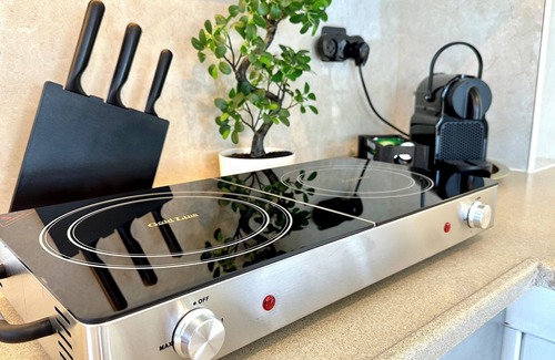 Nahariya Hotel | Gugel Waves Apartments HaAliya 75