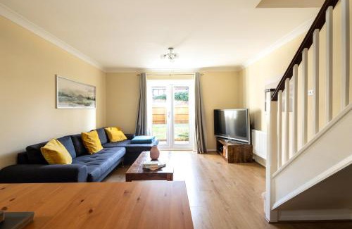 Guildford Casa | Guildford Townhouse with Parking