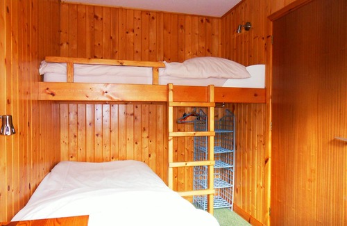 Glen Urquhart Cabina | Guisachan Lodge @Lochletter Lodges. A 3 bedroom lodge in beautiful Glen Urquhart