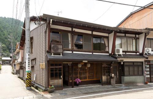 Hachiman-cho Casa | Gujo BASE