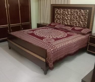Gulberg Cama Y Desayuno | Gujrat Guest House