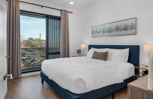 Edgehill Casa | GULCH Located with 4 Beds, Pool, Private Patio and Secure Parking