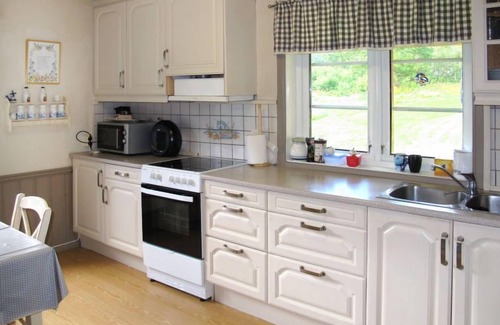 Tysnes Casa | Casa de vacaciones Gulehuset (FJH608) en Reksteren - 8 personas, 5 dormitorios