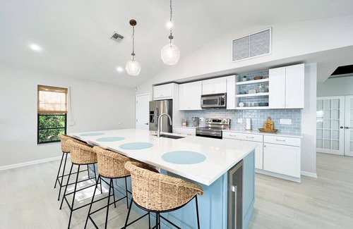 Eight Lakes Casa | Gulf Access Lake View Just renovated dream vacation home!