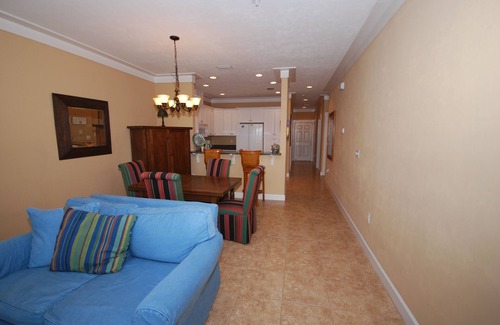 Steinhatchee Condominio | Gulf Breeze Condo # 207: rampa para botes privados y deslizamiento de botes
