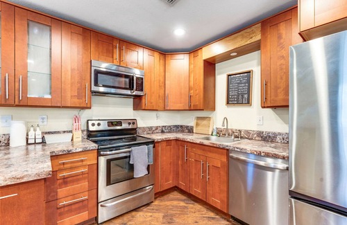 Apalachicola Casa | Gulf Breeze Home Away