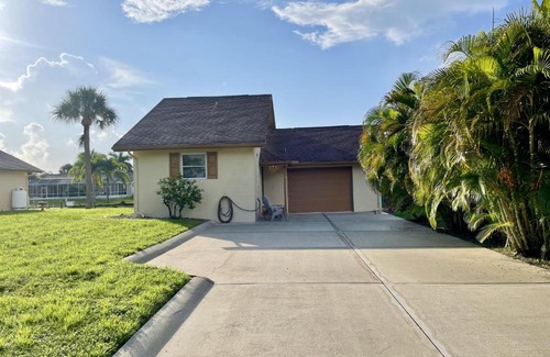 Gulf Cove Casa | Gulf Cove 2458 Peaceful and quaint paradise gateway