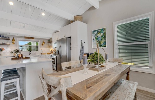 Anclote Keys Casa | Gulf Waterfront Home en Seabreeze Island con increíbles vistas al agua y piscina