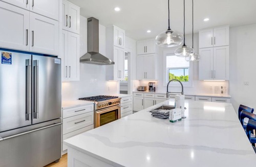 Treasure Beach Village Casa | Gulf Front, Private Pool, 5 BR Sleeps 14 Custom Built Home