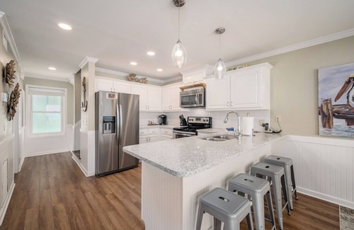 Port St. Joe Casa | Gulf-front, private pool, pets welcome!