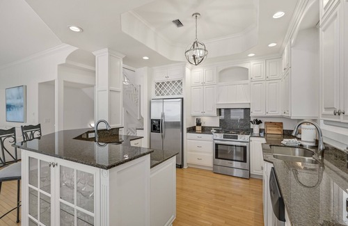 San Juan Casa | Gulf Front Updated Coastal Home 1 mile from Seaside
