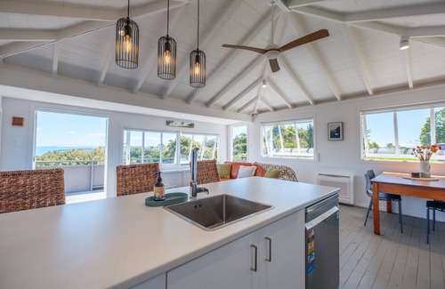 Palm Beach Casa | Gulf Island Views