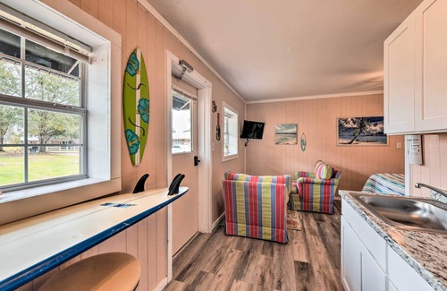 Oak Apartamento | Gulf Shores Escape w/ Grill, 4 Mi to Beach!