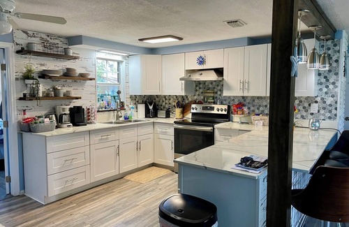 Lakewood Villas Casa | Gulf Side Getaway near Downtown Beaches