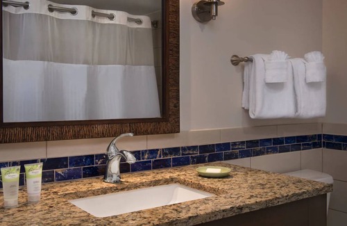 Marco Island Complejo | Gulf View - 2 Bedroom - Marriott's Crystal Shores - Full Resort Access