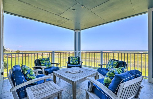 Red Fish Cove Apartamento | Gulf View and Beach Access Galveston Resort Condo!