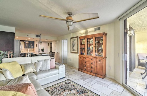 Hudson Apartamento | Gulf-View Hudson Condo in Waterfront Resort!