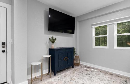 Nellysford Casa | Gum Tree 01 with Wintergreen Advantage