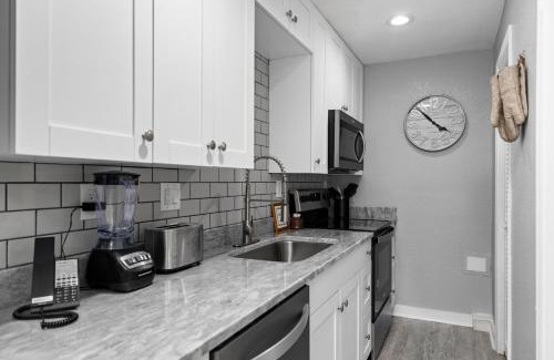 Nellysford Casa | Gum Tree 01 with Wintergreen Advantage
