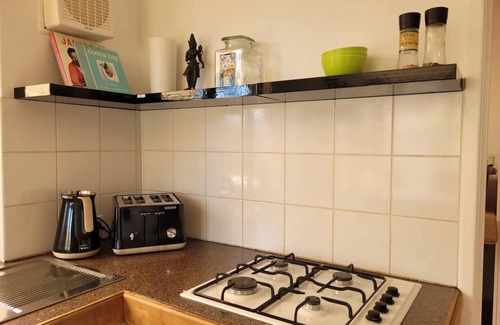 Scarborough Casa | Gumtree Hideaway 3 bed home 3km to beach Dogs Ok