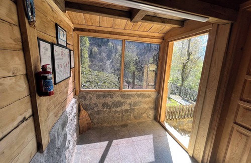 Camlihemsin Chalet De Esquí | Gunguli Chalet - Delightful 4-Bedroom in Çamlıhemşin